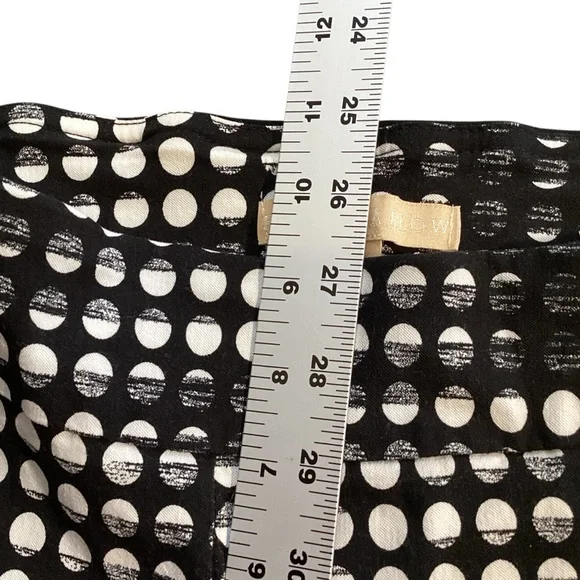 Hope & Harlow Stretchy Dress Bermuda Shorts, Size 12 Abstract Dots Pull On - Picture 5 of 7
